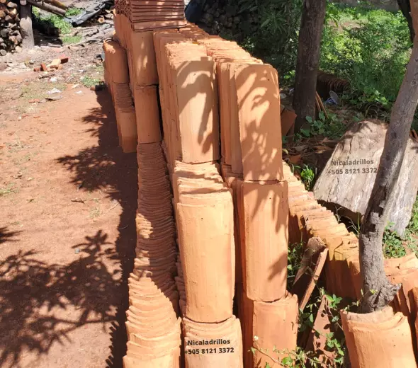 Teja de Barro Nicaragüense para Techos Coloniales - Imagen 2